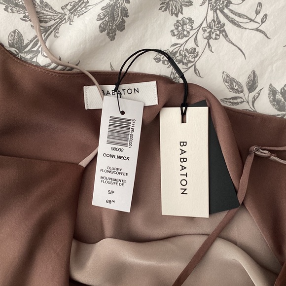 Aritzia babaton cowlneck small NWT brown - Picture 3 of 7